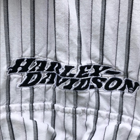 Harley Davidson Button Down Garage Tee - Picture 5 of 7
